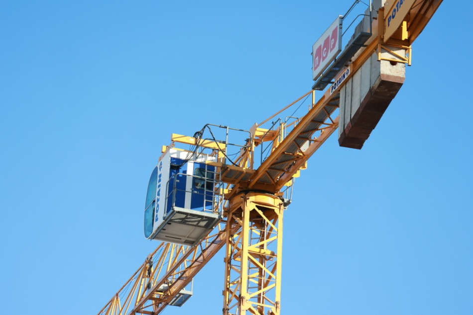 Строительство жилого комплекса на Рижском проспекте вновь стартует после паузы